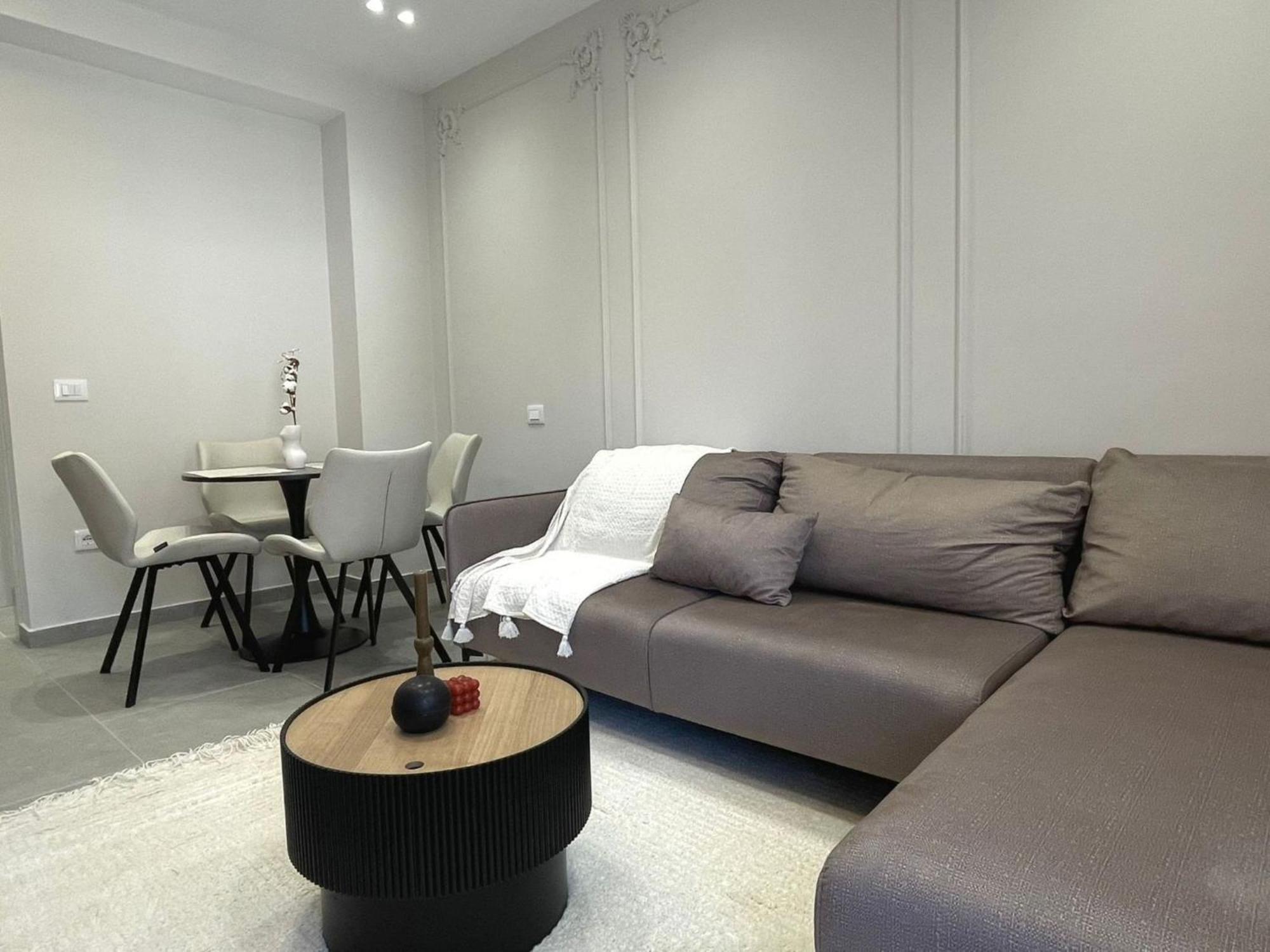 Albania Dream Baazar V Apartament *